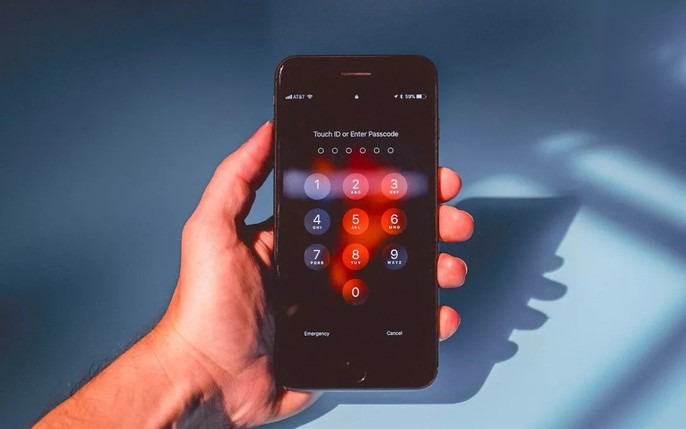 iphone-1772681092303433897287-84-0-772-1100-crop-1772681154334859414321