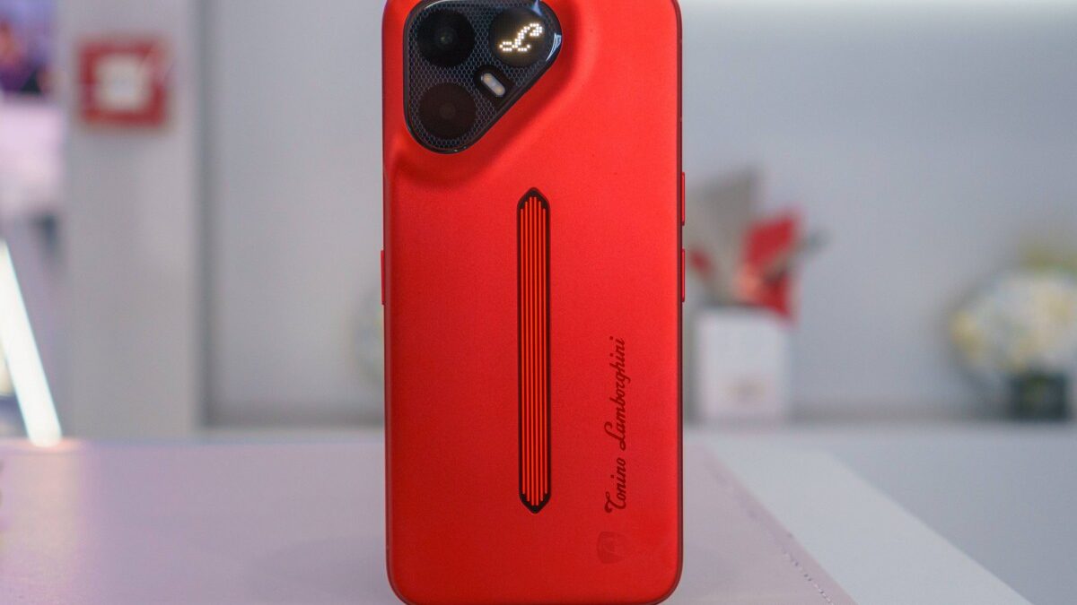Trên tay Tecno Pova Metal Tonino Lamborghini Edition: Smartphone 5G kim loại nguyên khối đầu tiên, thiết kế siêu xe hot