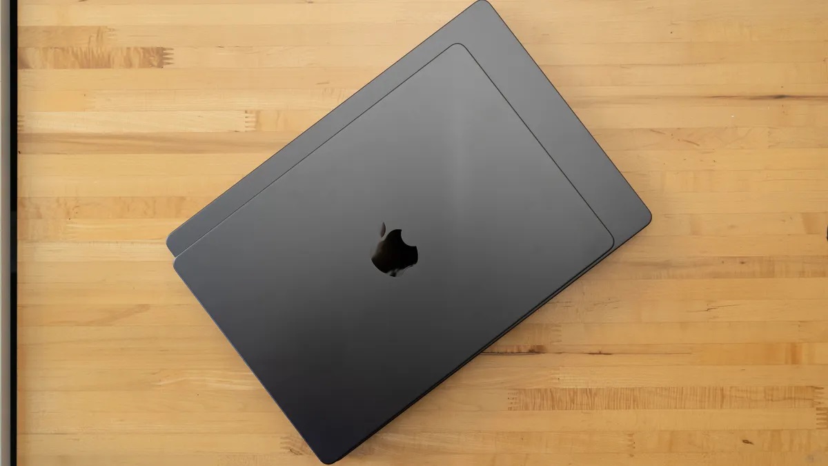 Sắp có Macbook Pro với màn Dynamic Island xịn sò như iPhone 17 Pro Max