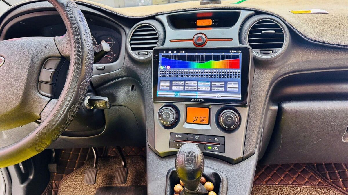 Màn hình android ô tô: Đáng giá hay chỉ là trào lưu?