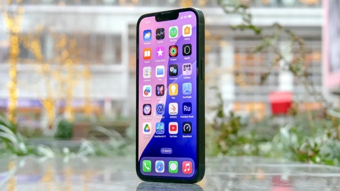 iphone-16e-rv-2-1