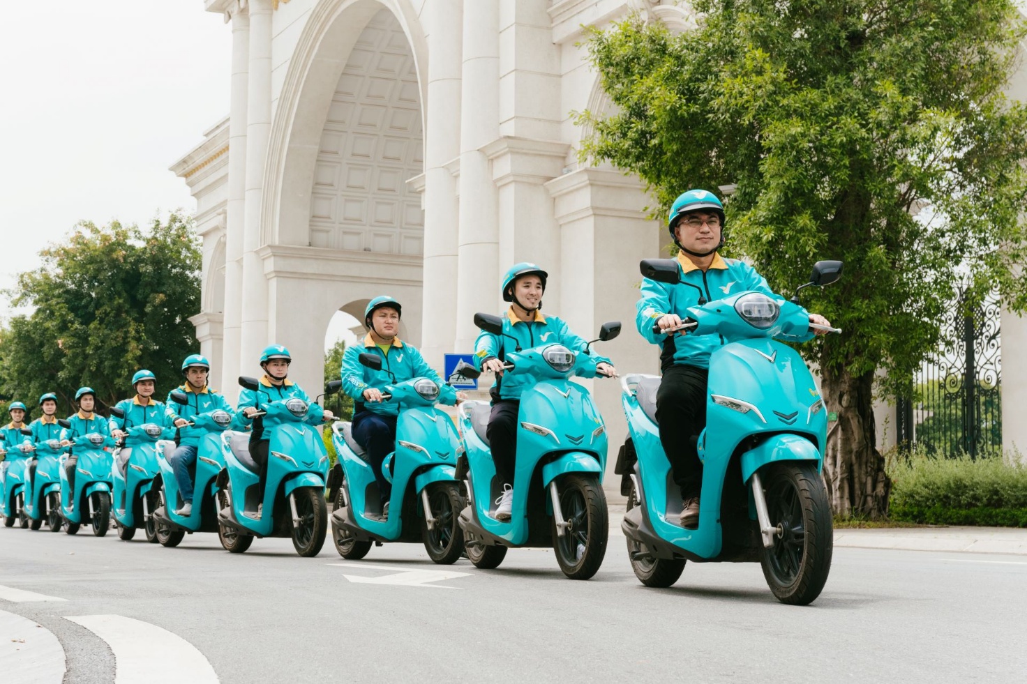 Thu nhập tài xế công nghệ thoát cảnh “may rủi” khi gia nhập Green SM - Ảnh 1. Thu nhập tài xế công nghệ thoát cảnh “may rủi” khi gia nhập Green SM - Ảnh 1.