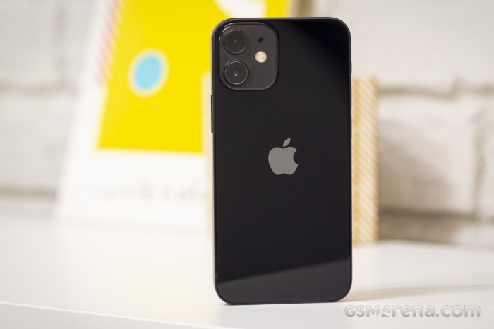 iphone-12-mini-9