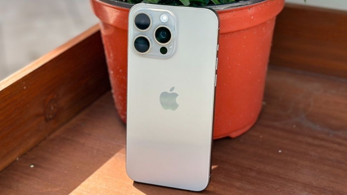 iphone-15-pro-max-rv-3-1695200765-1
