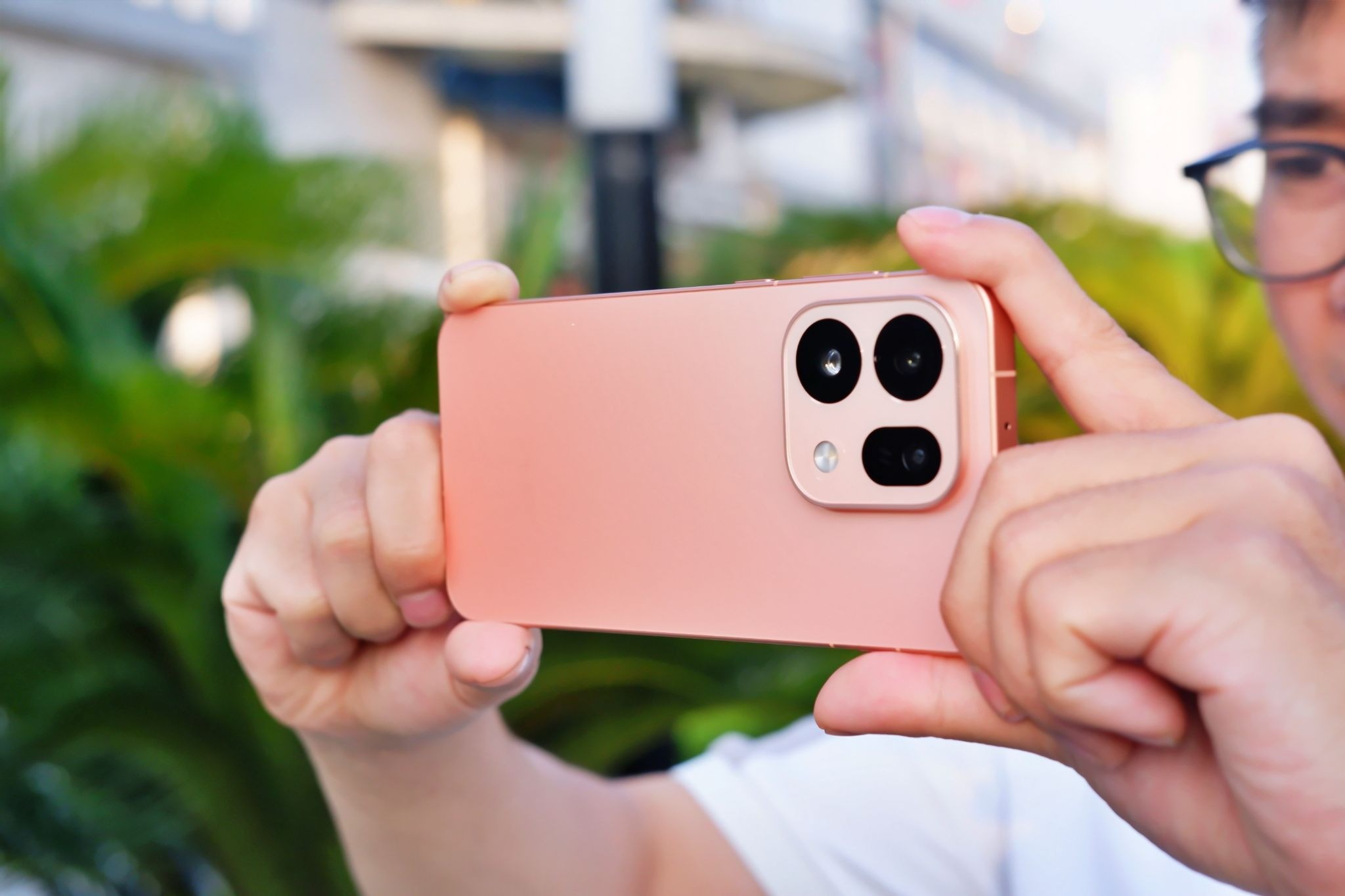 oppo-x9s-lua-chon-dang-gia-techz-1-1781066335-1 oppo-x9s-lua-chon-dang-gia-techz-1-1781066335.jpeg