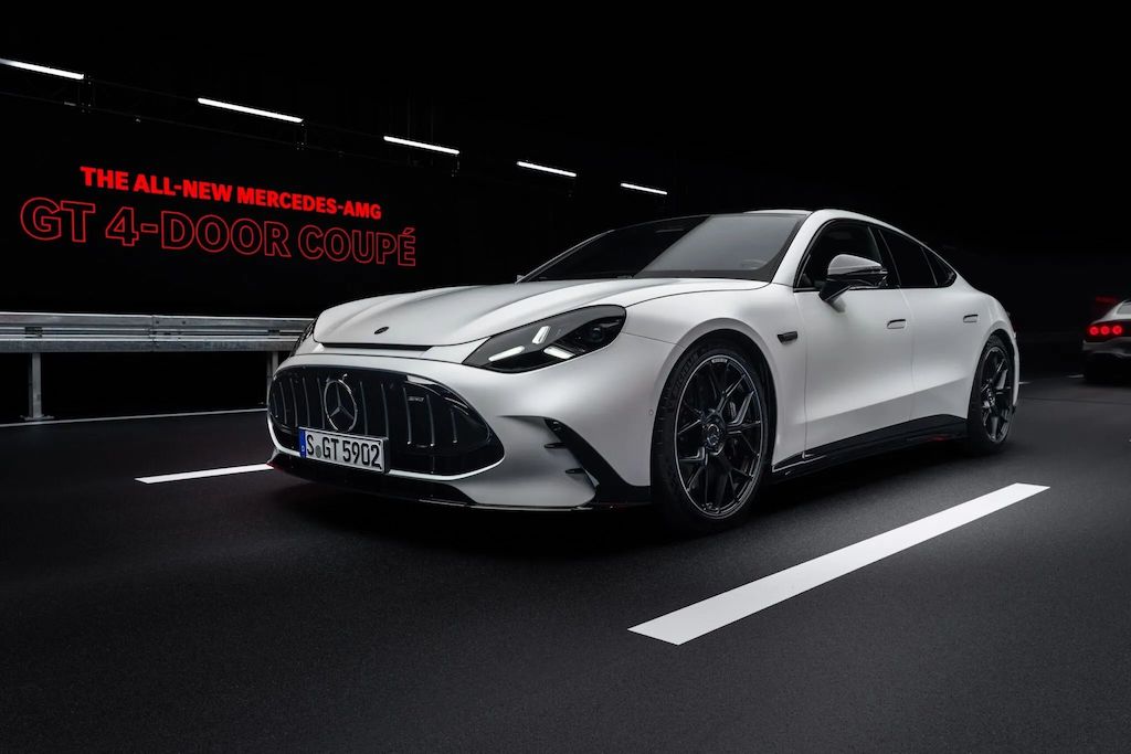 amg-gt-4-door-coupe-1783360267880-17833602680021697544052