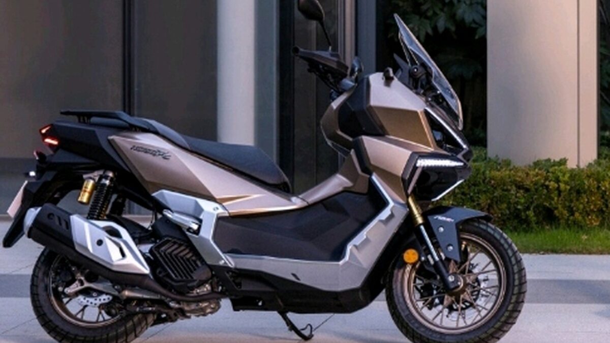 Siêu phẩm xe ga ADV 150cc của Honda lộ diện giá hơn 70 triệu: Cấu hình phuộc KYB, phanh NISSIN cùng hàng loạt trang bị hiện đại