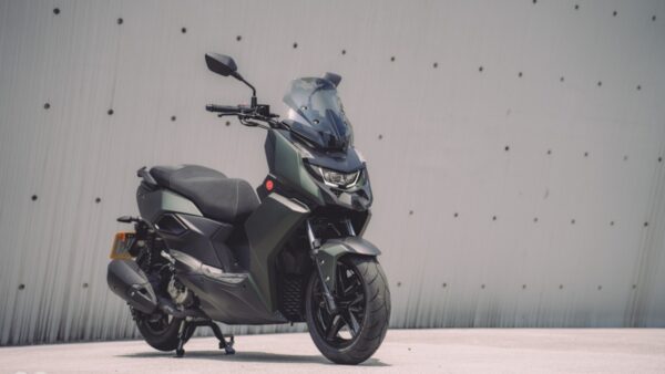 “Chiến thần cơ giáp” Aeonmotor STR X 300 trình làng: Vũ khí tối tân thách thức Honda SH 350i, dọn đường về Việt Nam?