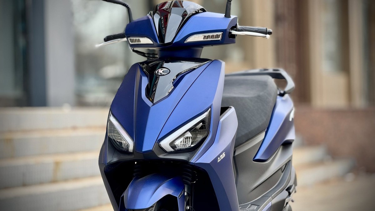 Có phanh ABS và TCS giá chỉ hơn 30 triệu: Kymco KS125 quyết đấu sòng phẳng, dồn Honda Vision vào thế khó