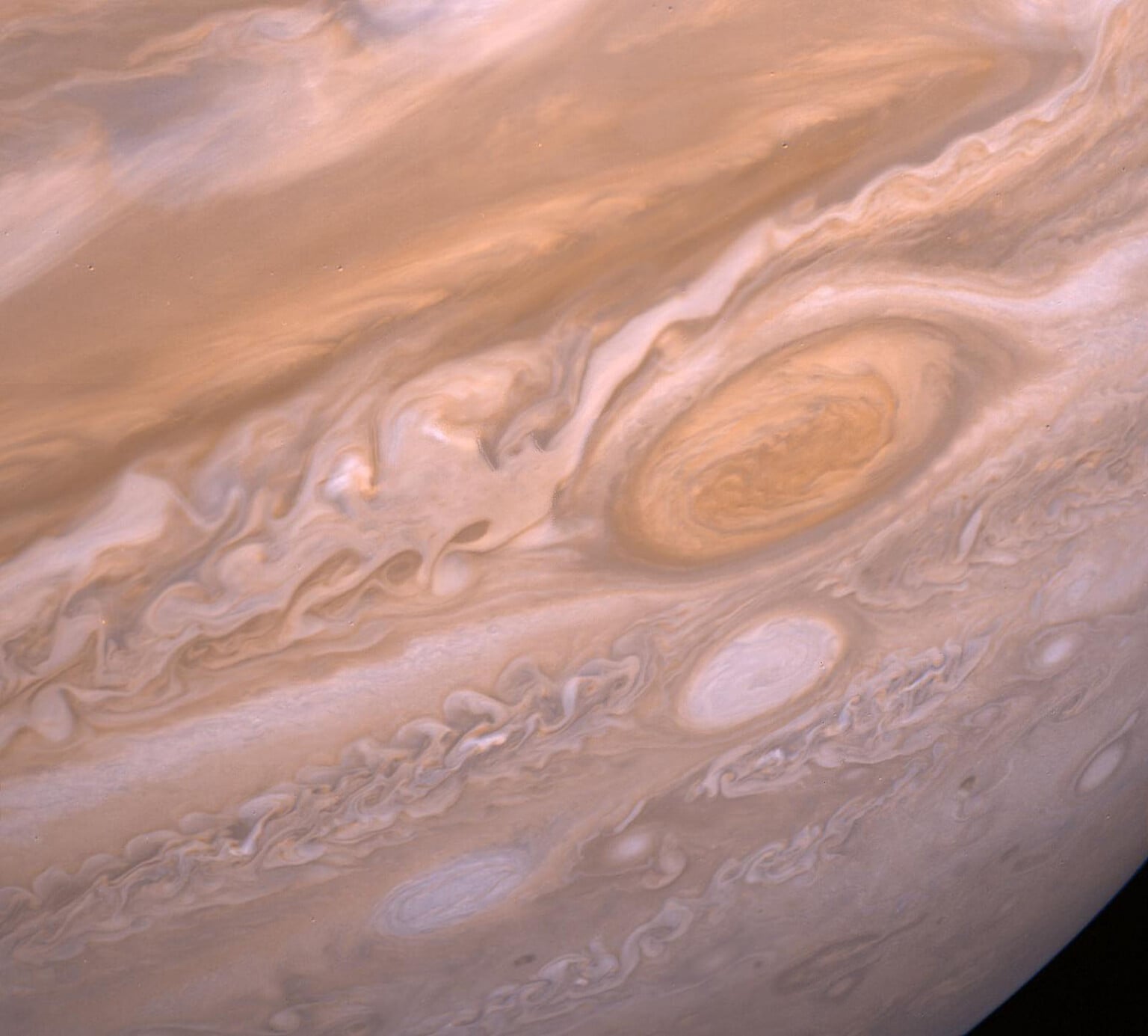 voyager-2-jupiter-1536x1385-1786523548745-1786523548963663826045