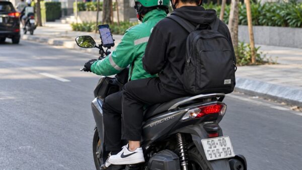 Tính năng gây hao pin trên Google Maps mà những ai chạy xe nên biết