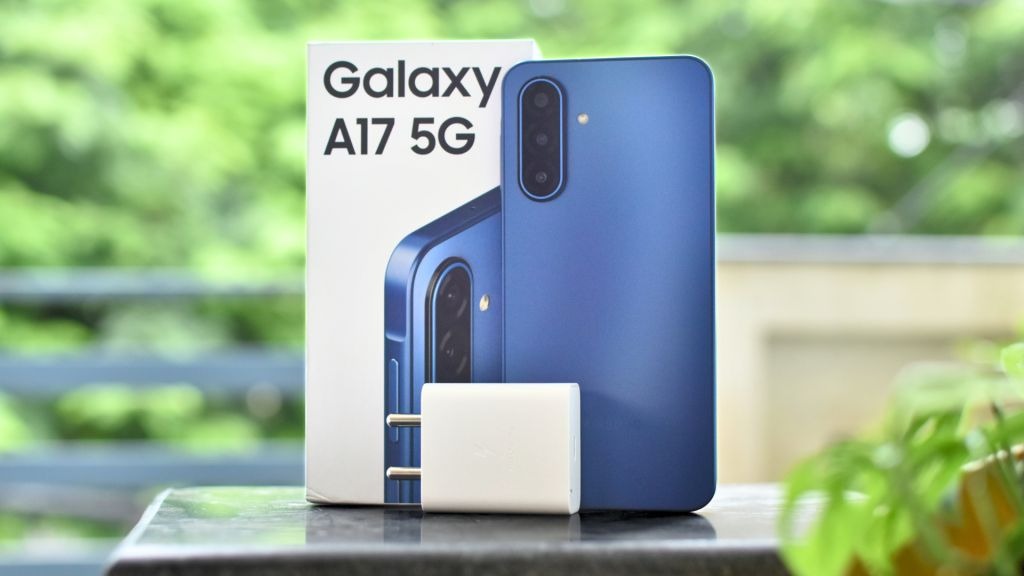 Mẫu smartphone Samsung bán chạy nhất thế giới rớt sâu tại Việt Nam, rẻ bèo chỉ từ 5 triệu đồng, chạy mượt, màn đẹp