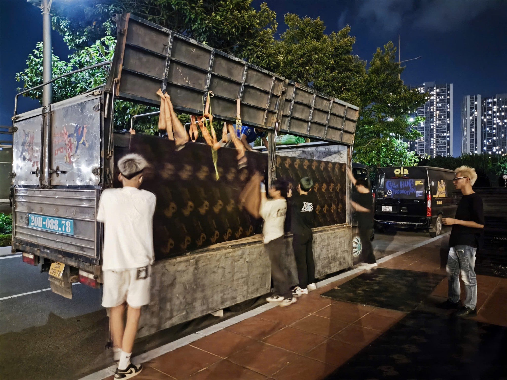 Trước giờ VIMS 2026 mở cửa ngày mai tại Hà Nội: Đi đâu, xem gì, lái thử xe nào và nhận quà gì? - Ảnh 2.